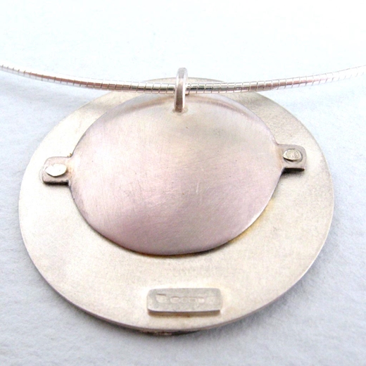 back of pendant