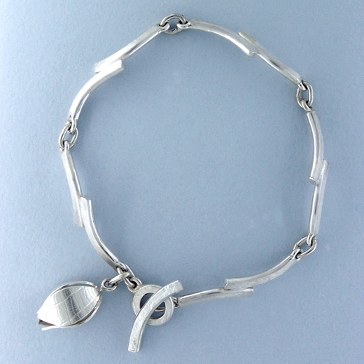 chain bracelet from above