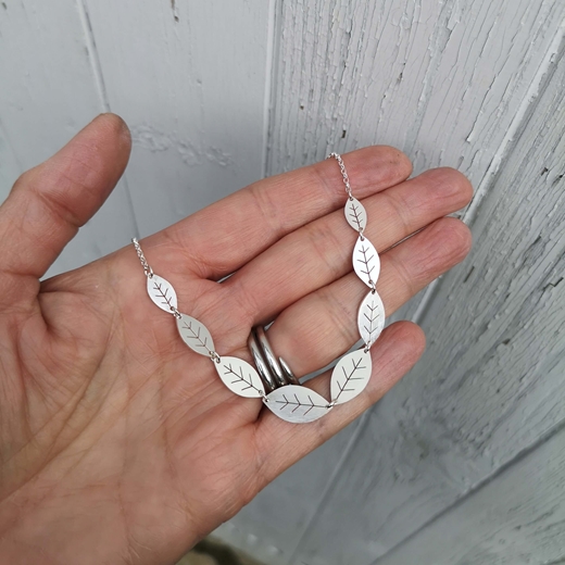 Eight Leaves Silver Necklace