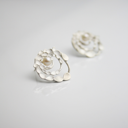Floral Orbit Silver and pearls Earrings 2