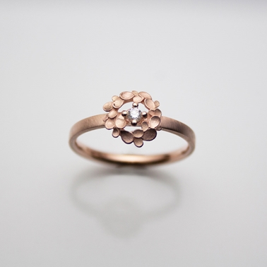 Floral wreath 9ct rose gold ring-1