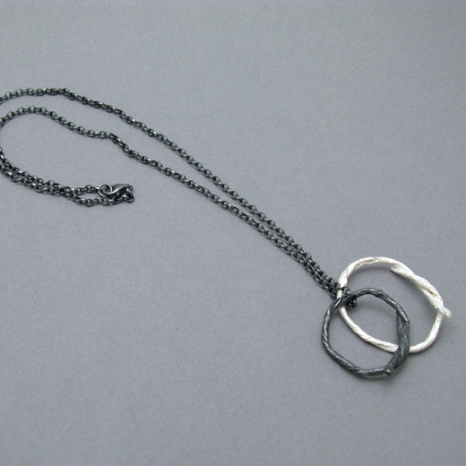 double string loop pendant on oxi chain