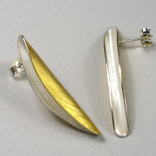 Quill ear stud