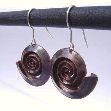 Swirl copper earrings