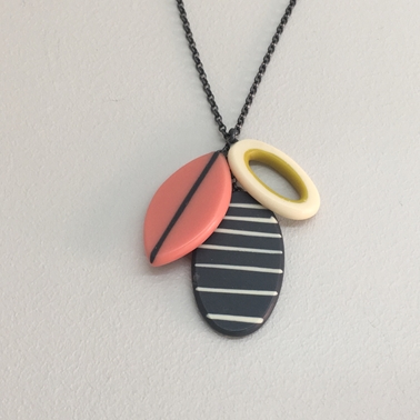 Cluster necklace