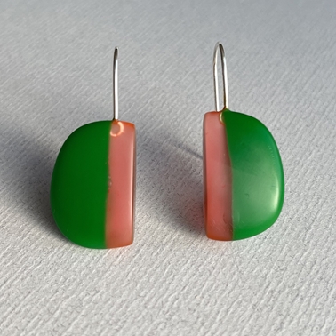 D drop earrings - green/pink