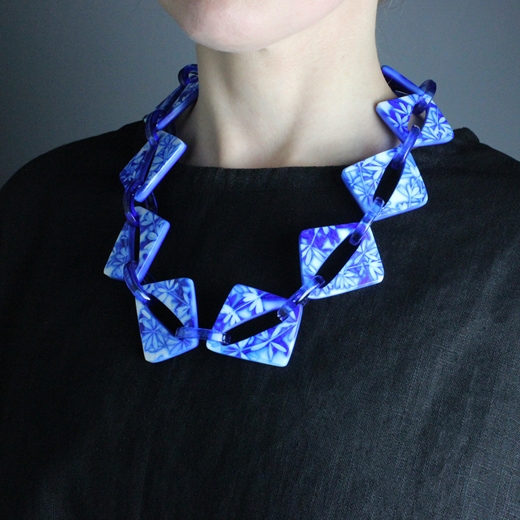 China Blue Double-sided Chain - worn