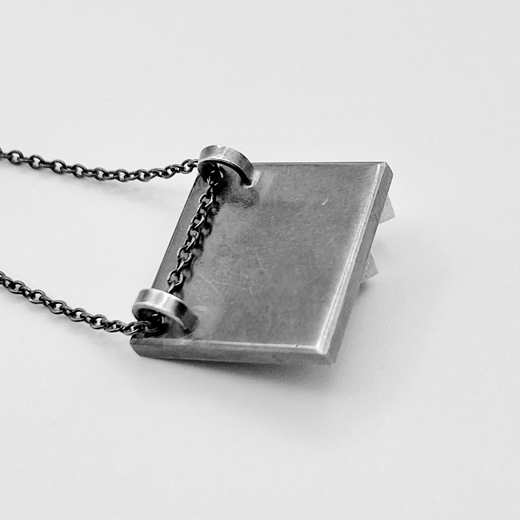 Tri Square pendant oxi