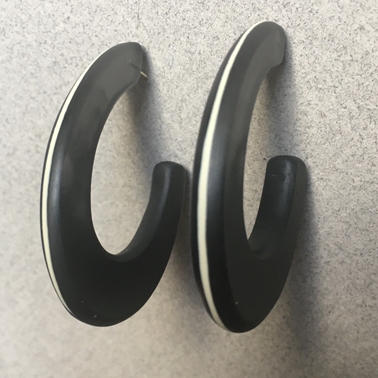 Smokey hoops with cream line