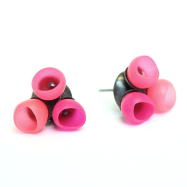 pink fade 3 cup studs