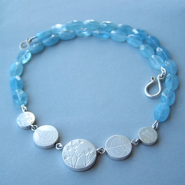 5 coin bead aquamarine necklace