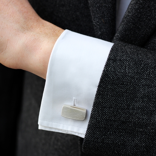 ‘Curved Curves’ rectangle cufflinks worn
