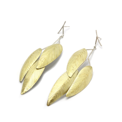 Large garden earrings with three leaves - side