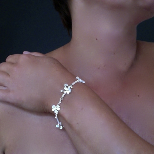 Blossom daisy chain bracelet, satin