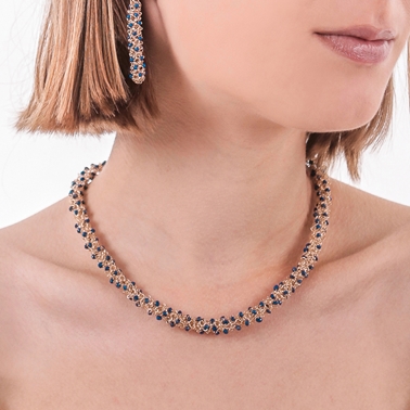 Lapis lazuli woven necklace close up