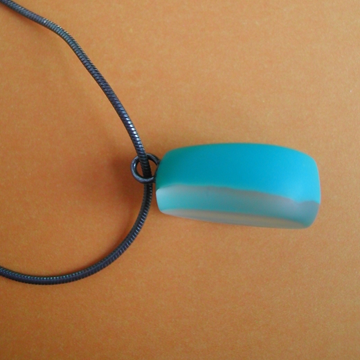 turquoise oval pendant side view