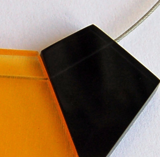 yellow fragments necklace close up 2