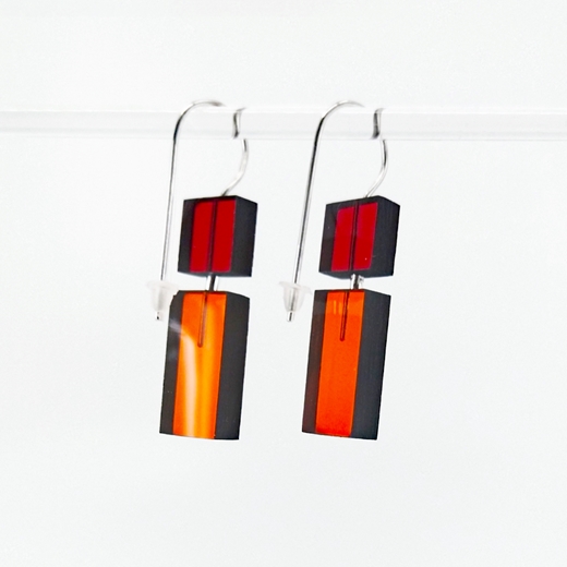construction 1 earrings short red and orange reverse