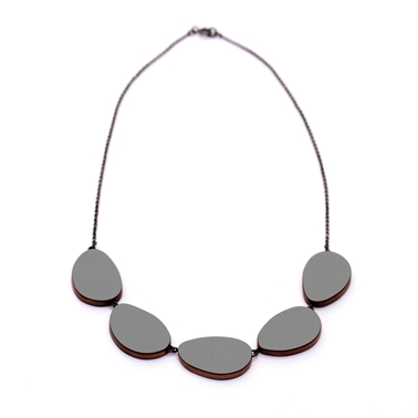 curve necklace 1