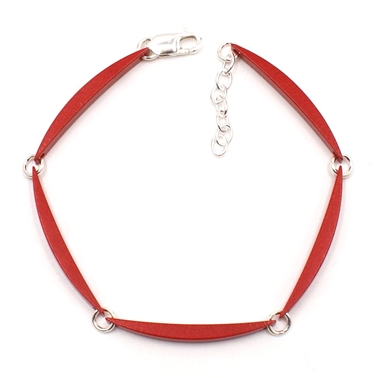 Red 5 Link Luna Bracelet