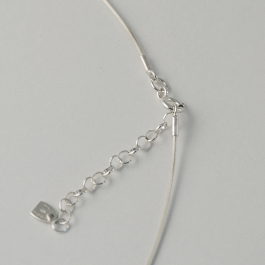 Black 7 Piece Symmetrical Necklace-Clasp detail