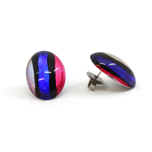 Large oval blue/pink stripe