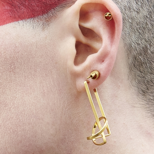 Dropknot earrings gold model