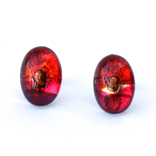 Mini red oval studs front