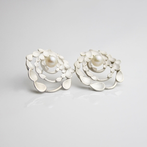 Floral Orbit Silver and pearls Earrings 1