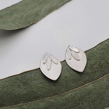 Flat foliage earrings