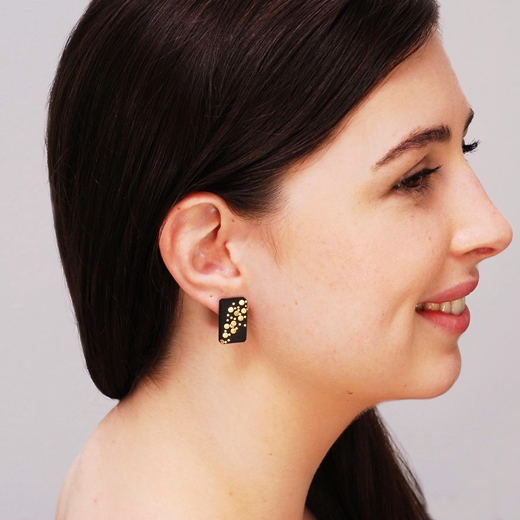 Freehand Rectangular Studs with Lines - modelled