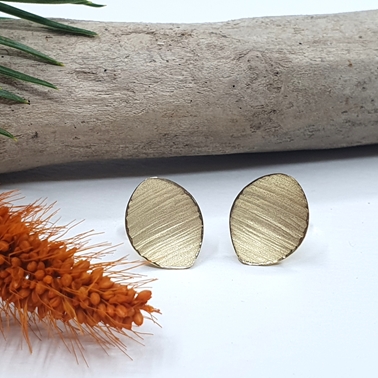 gold woodland leaf earrings