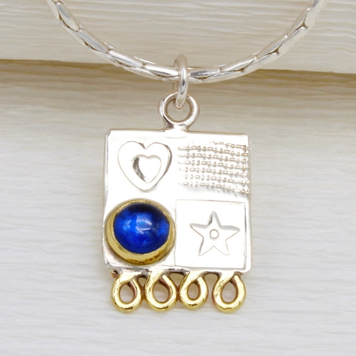 Asymmetrical pendant, blue spinel, small
