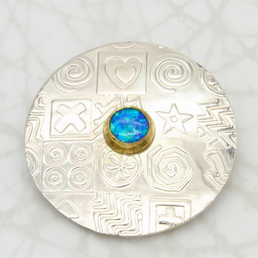 Round brooch, blue opal, 3