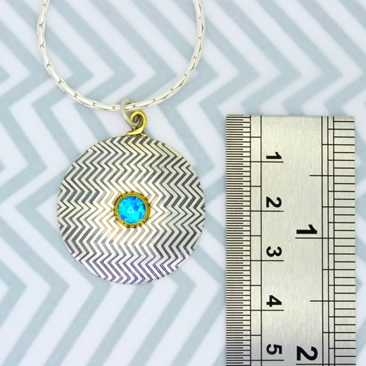 Zigzag large pendant, ruler