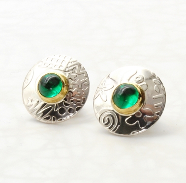 Round ear studs, green spinel, 1