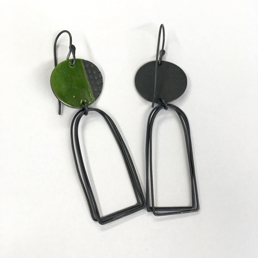 Islands earrings green