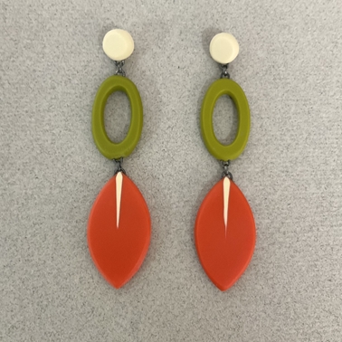 Long drop leaf earrings