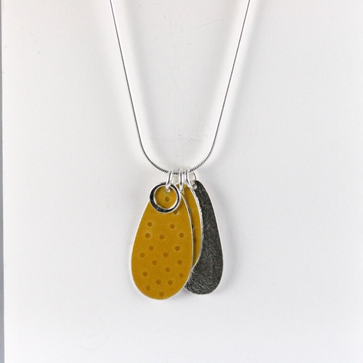 Cluster pendant yellow front