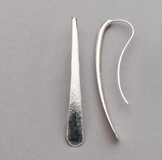 Spangle single earring