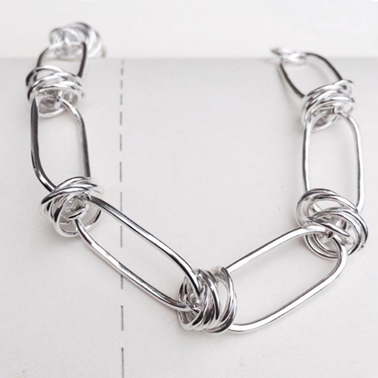 Loopy bracelet