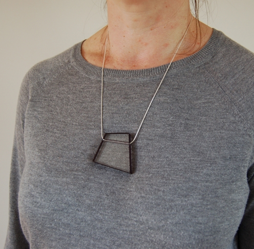 model block necklace black