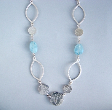 coin link necklace with aquamarine beads