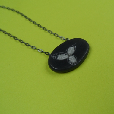 black and grey little oval necklace