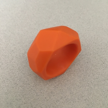 Geo orange ring