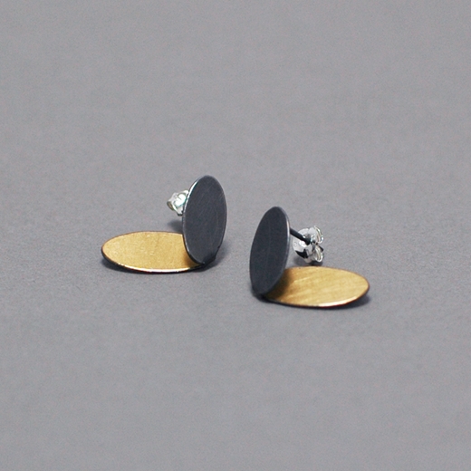 Oval wing earrings-oxidised