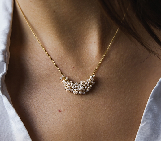 Crescent Necklace in pearl