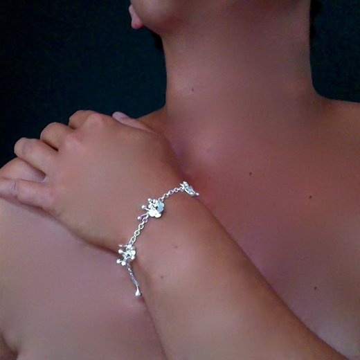 Blossom daisy chain bracelet, polished