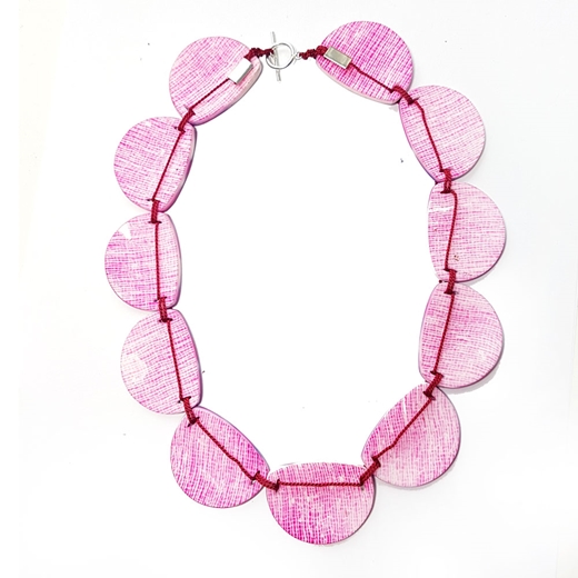 Back Pink Hydrangea Semi stitched Necklace