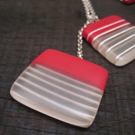red mix up pendant 2